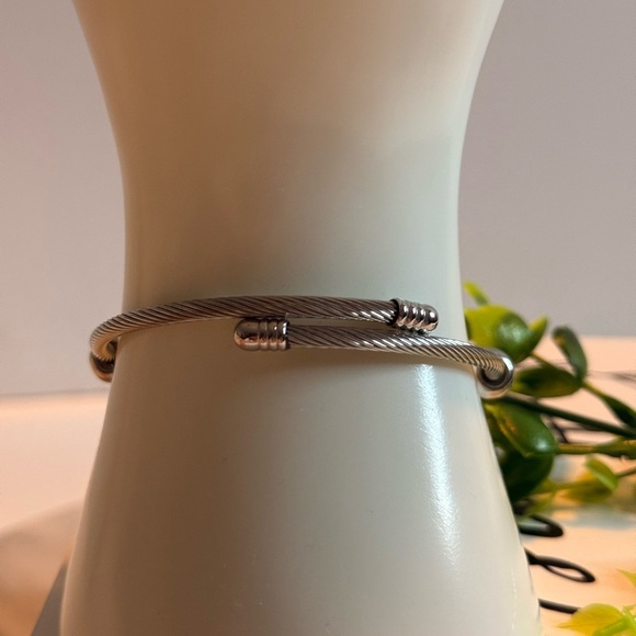 Hello Kitty Silver and Red Charm Bracelet with Playful Accents Adjustable Band - Picture 4 of 8